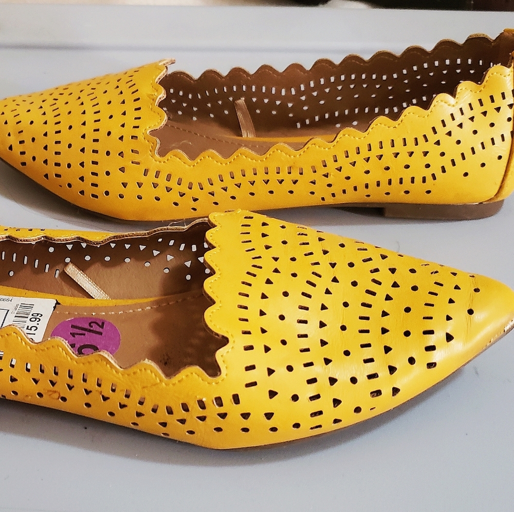Ross Yellow Flats